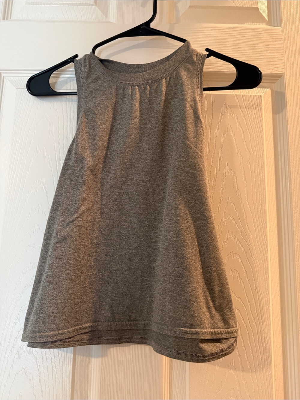 Vuori energy tank (darker gray)
